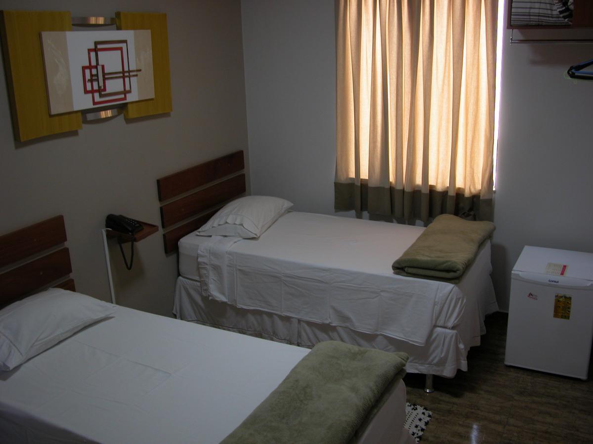 Hotel Avenida Tupa Exterior photo